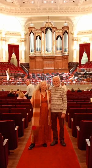 Wij in de grote zaal van het Concertgebouw in Amsterdam